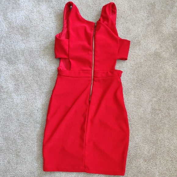 Dress - Picture 2 of 2